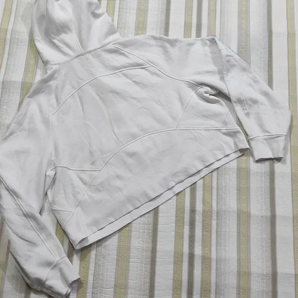 Lululemon Athletica White Hoodie - Picture 2 of 7
